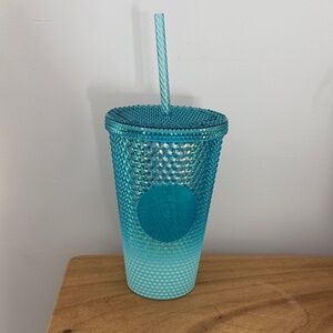 New 2023 Starbucks Blue Gradient Ombre Studded Tumbler 16oz Travel Size